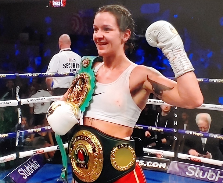 Terri-Harper-Adds-to-the-Hornet’s-Nest-of-Super-Featherweights