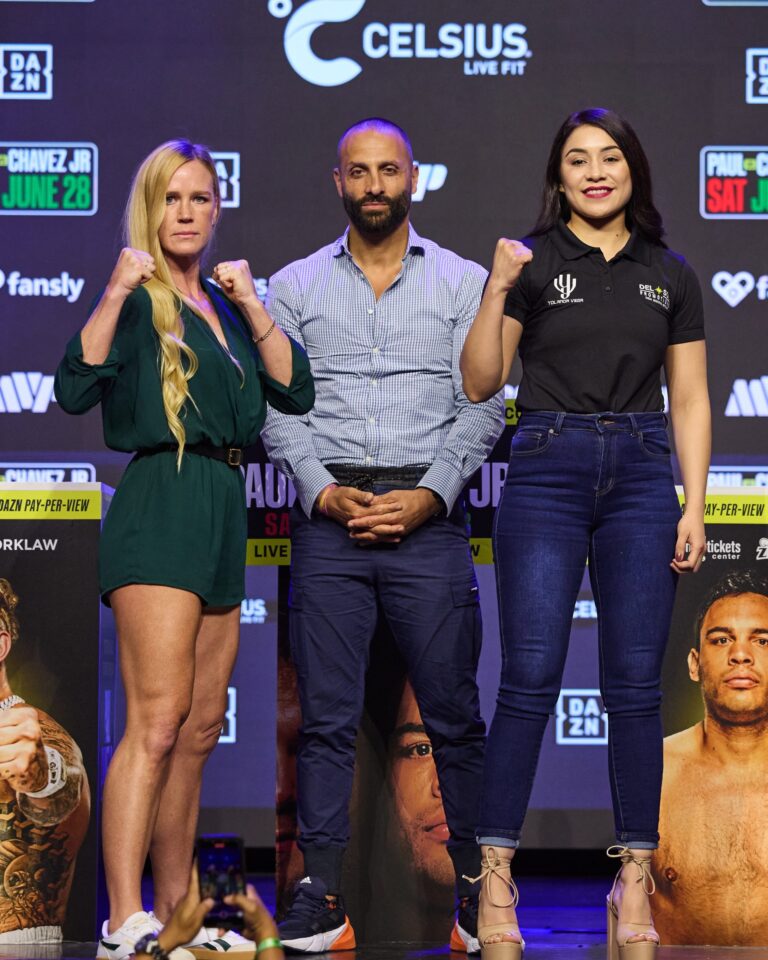 Holly-Holm-vs-Yolanda-Vega.jpg